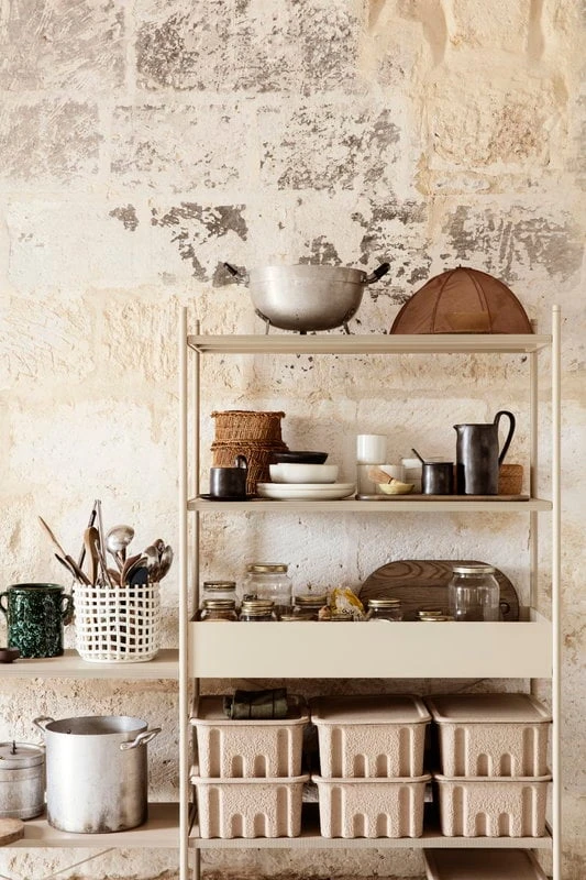 Ferm LIVING Flow Teller, Klein, Schwarz 3 Ferm LIVING Flow Teller, Klein, Schwarz – Bild 3