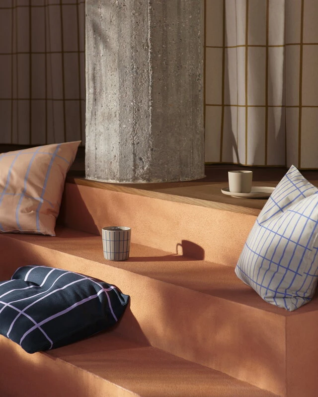 Marimekko Oiva - Tiiliskivi Tasse, 4 dl, Terracotta - Blau 2 Marimekko Oiva - Tiiliskivi Tasse, 4 dl, Terracotta - Blau – Bild 2