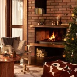 Kin Girl Figur -Günstig Heimdekoration FDS Joulu2293 1200x1200 final 1