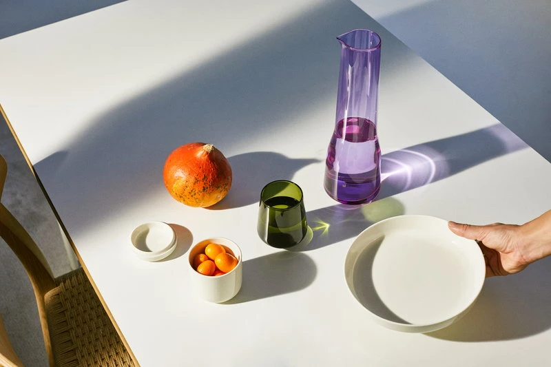 Iittala Essence Gefäß Mit Deckel 26 Cl, Weiß 4 Iittala Essence Gefäß Mit Deckel 26 Cl, Weiß – Bild 4