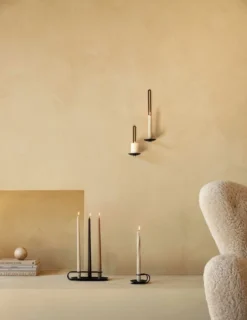 Menu Clip Kerzenhalter, Dreiarmig, Schwarz -Günstig Heimdekoration MENU Clip Candle Holder Spire Smooth Tapered Candle