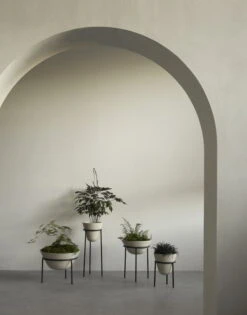 Menu Daiza Blumentopf, 35 X 48 Cm, Elfenbeinfarben -Günstig Heimdekoration MENU Daiza Planter 10