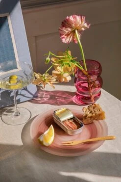 Normann Copenhagen Cosmic Glasteller, 21 Cm, Braun -Günstig Heimdekoration Ruoka3 huhtikuu23