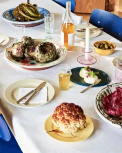 Hay Flare Kerzenhalter, Rosa -Günstig Heimdekoration Swirl Bowl multisplash Flare pink Ellipse Tray S dark green Sunday Cutlery Moroccan Handblown Glass Rainbow