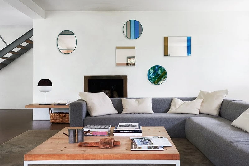 Magis Spiegel Vitrall, 50 X 50 Cm, Hellgrau 2 Magis Spiegel Vitrall, 50 X 50 Cm, Hellgrau – Bild 2